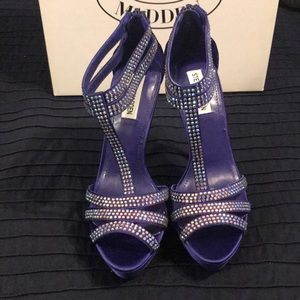 Steve Madden Showstop Blue Satin heel